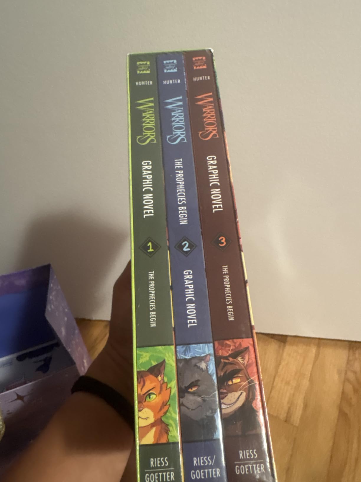 The Warriors Graphic Novel Box Set: The Prophecies Begin: The Complete First Arc, Books #1-#3 customer photo 1