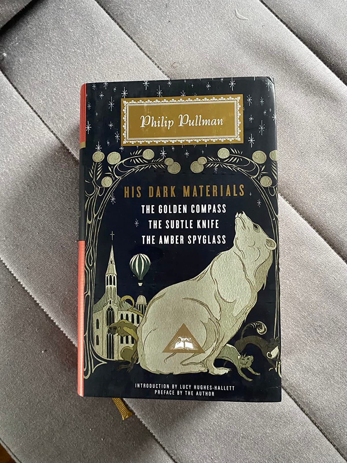 His Dark Materials 3-Book Paperback Boxed Set: The Golden Compass; The Subtle Knife; The Amber Spyglass customer photo 2