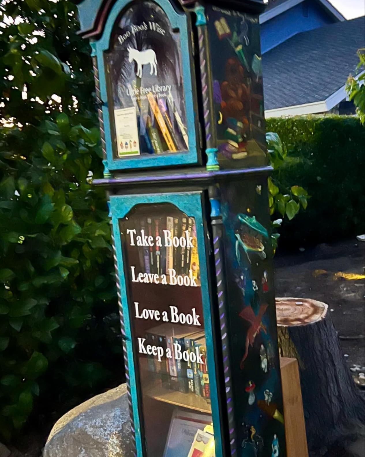 Mexikid: (Newbery Honor Award Winner) customer photo 1