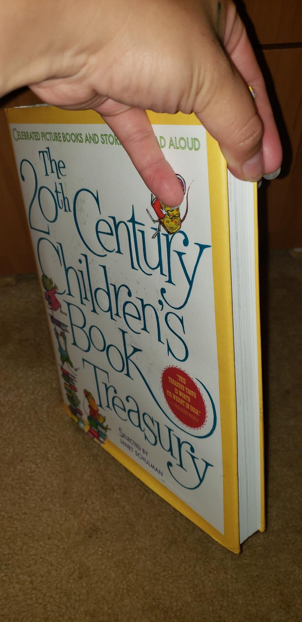 The 20th-Century Children's Book Treasury: Picture Books and Stories to Read Aloud customer photo 1