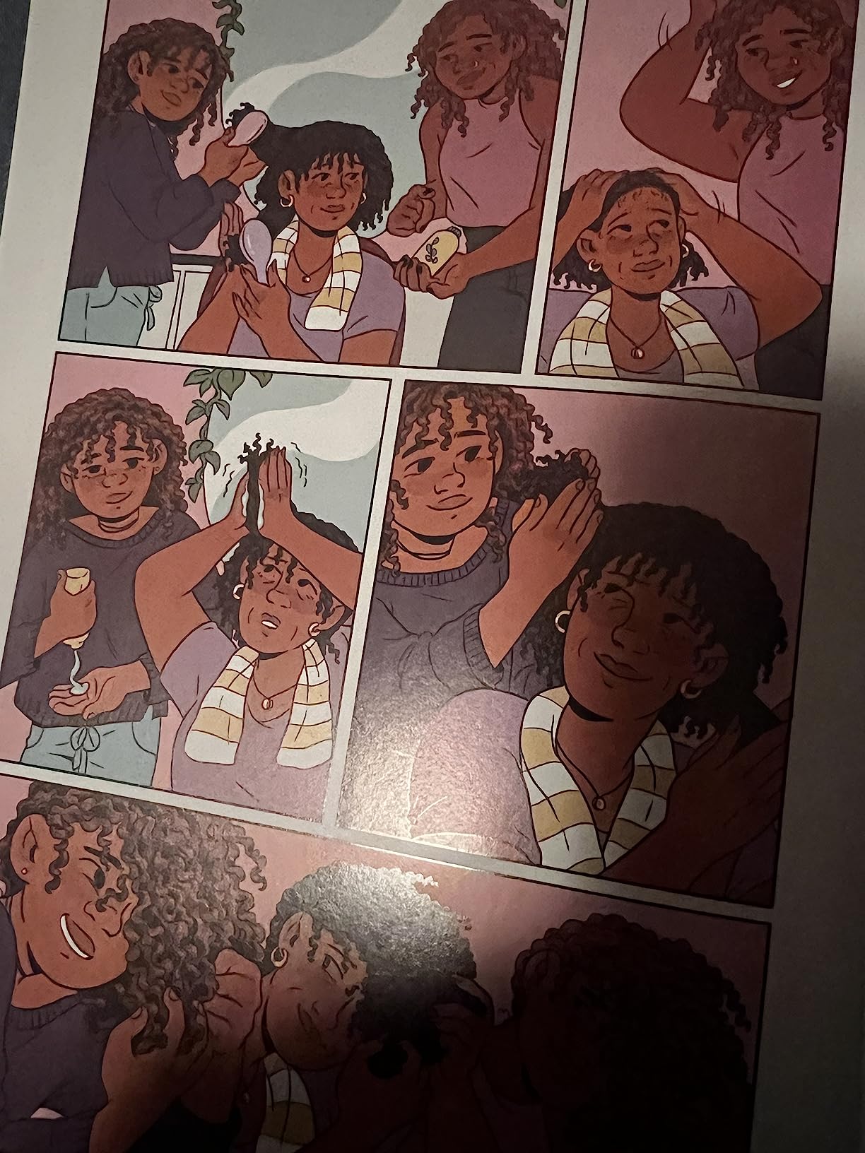 Frizzy: A Graphic Novel customer photo 2