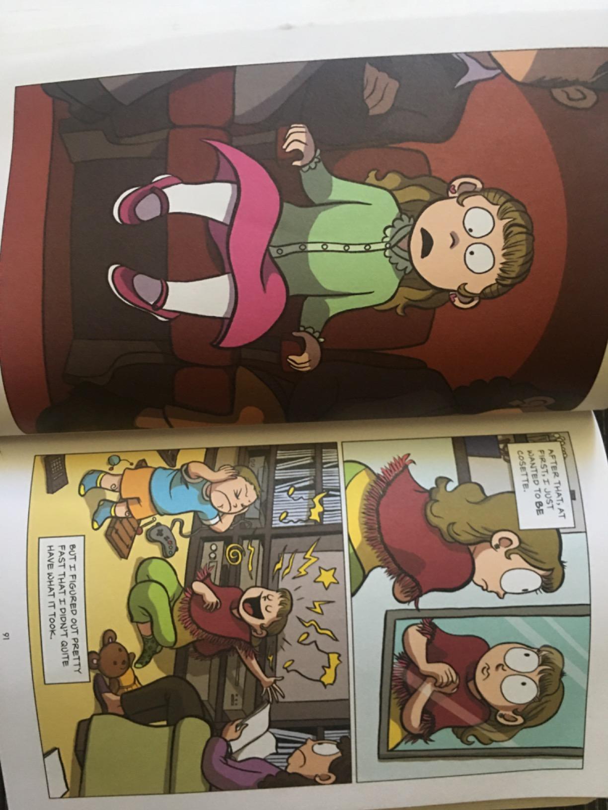 Drama: A Graphic Novel customer photo 2
