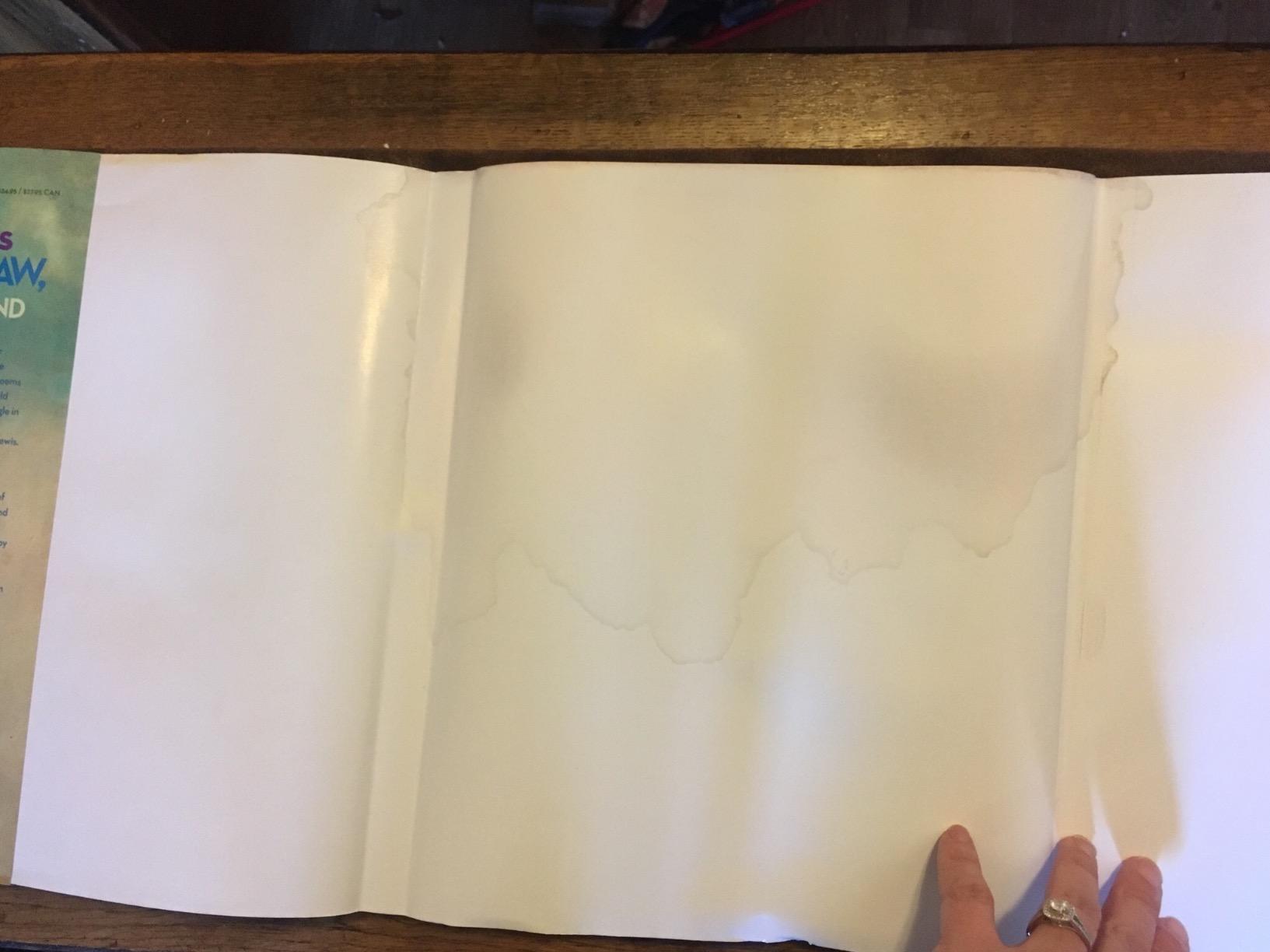 National Geographic Book of Animal Poetry: 200 Poems with Photographs That Squeak, Soar, and Roar! customer photo 2
