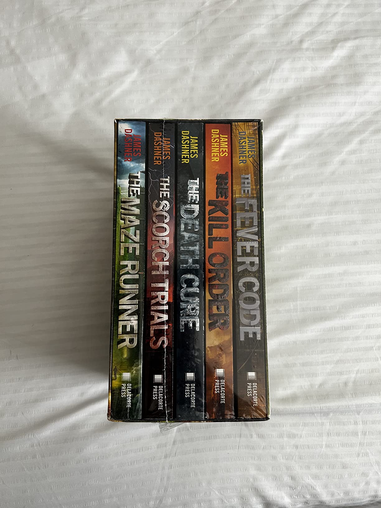 The Maze Runner Series Complete Collection Boxed Set (5-Book) customer photo 2