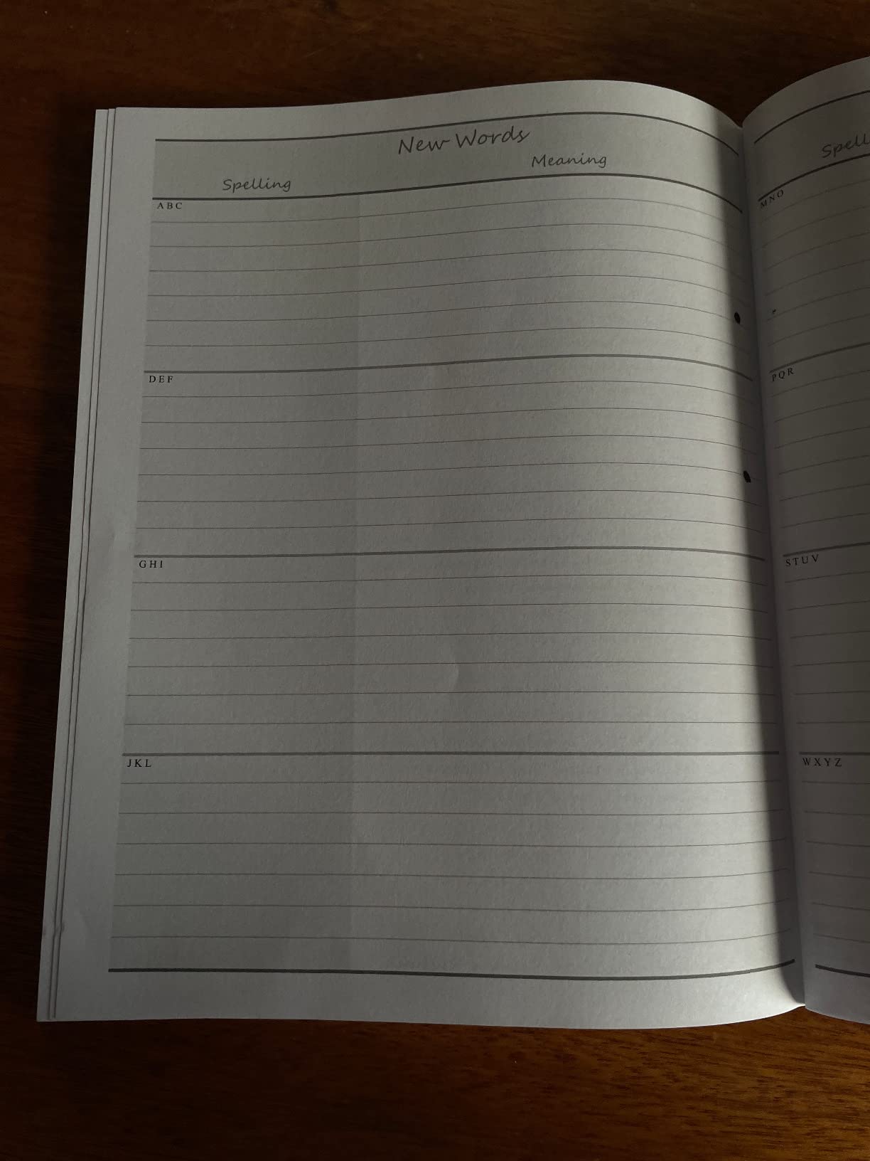 Reading Log: Gifts for Young Book Lovers / Reading Journal (Kids Reading Logs & Journals) customer photo 2