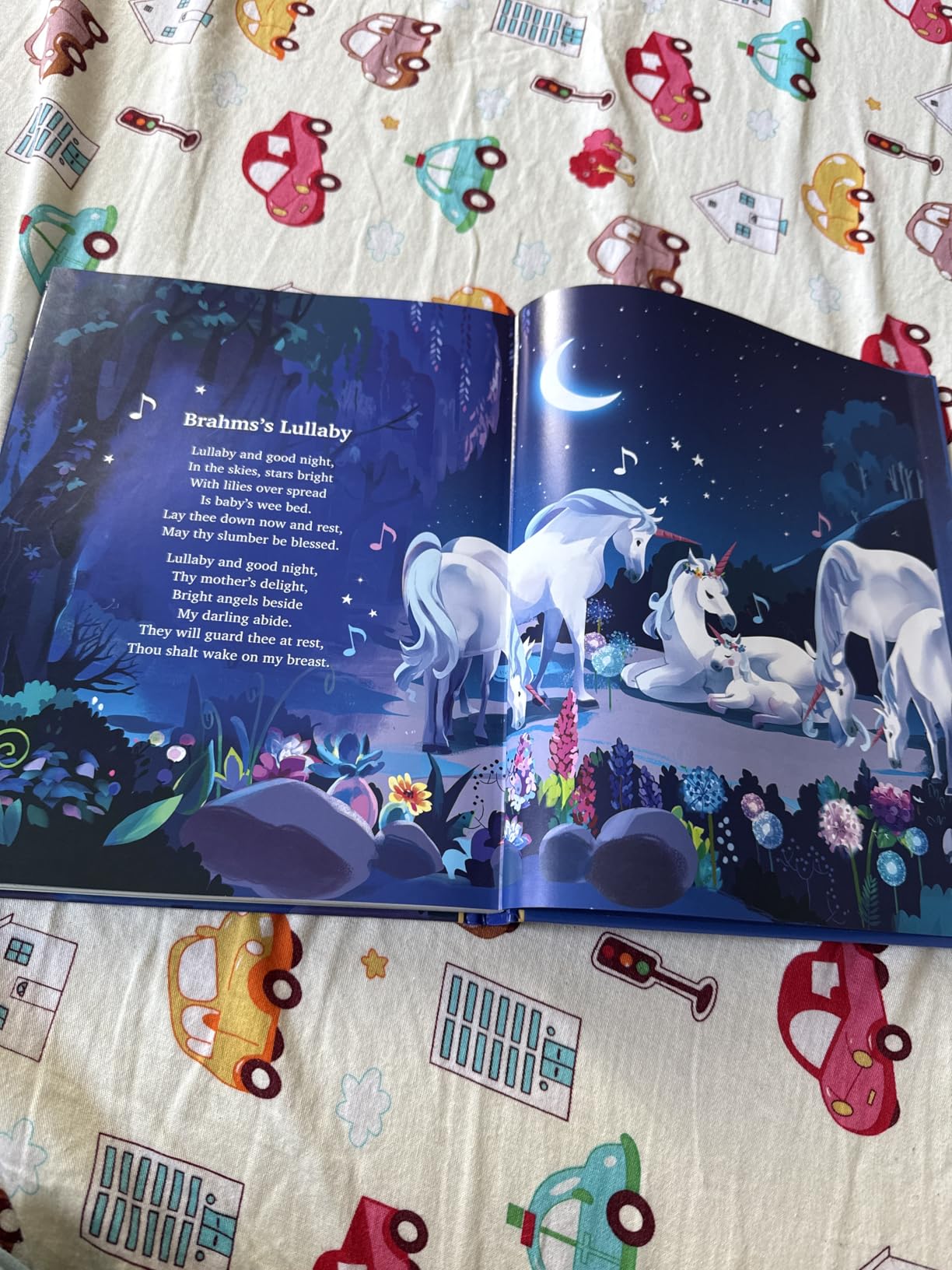 Bedtime Stories Treasury - A Timeless Collection of Favorite Stories and Rhymes for Kids customer photo 1