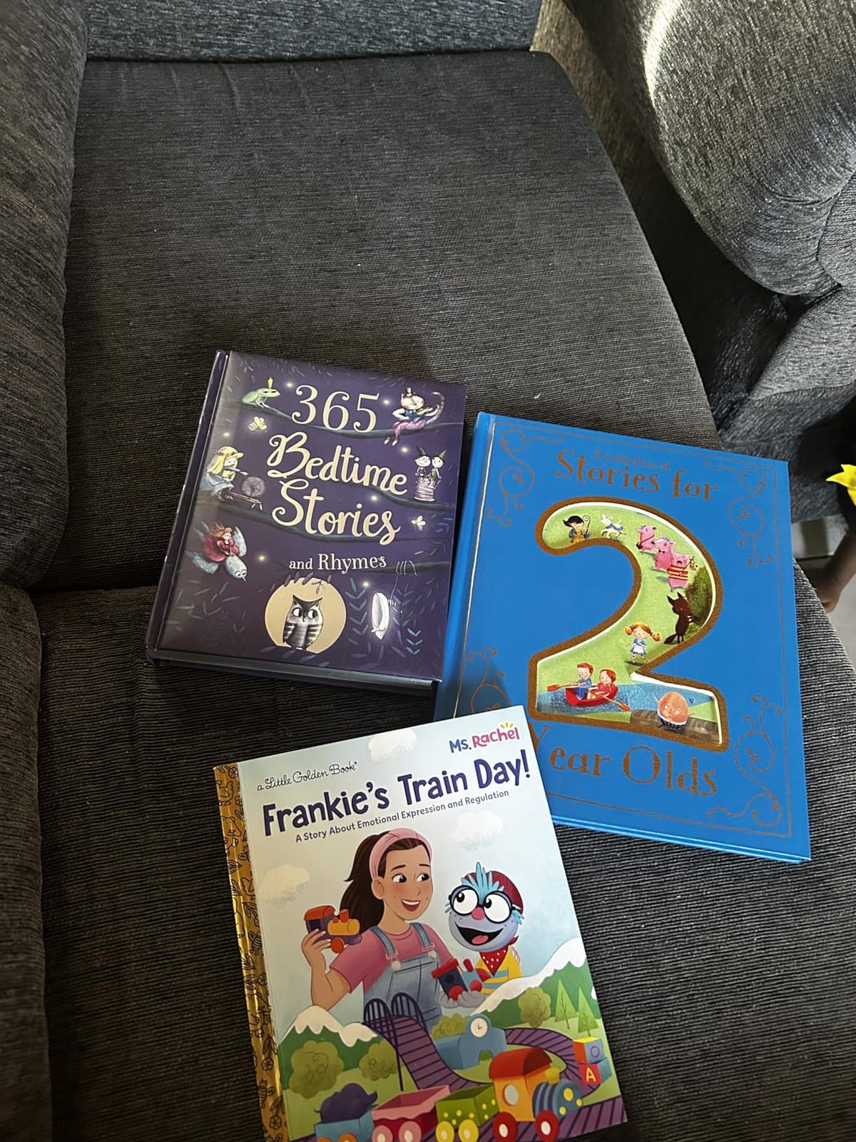 365 Bedtime Stories and Rhymes: Short Bedtime Stories, Nursery Rhymes and Fairy Tales Collections for Children customer photo 2