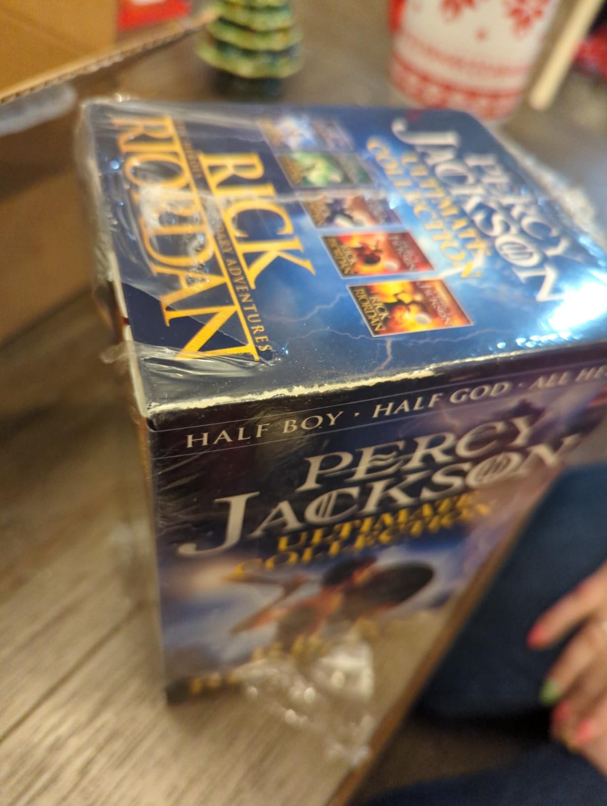 Percy Jackson Graphic Novels Books 1-5 Collection Set: The Lightning Thief, Sea of Monsters, Titan's Curse, Battle of the Labyrinth, The Last Olympian customer photo 2