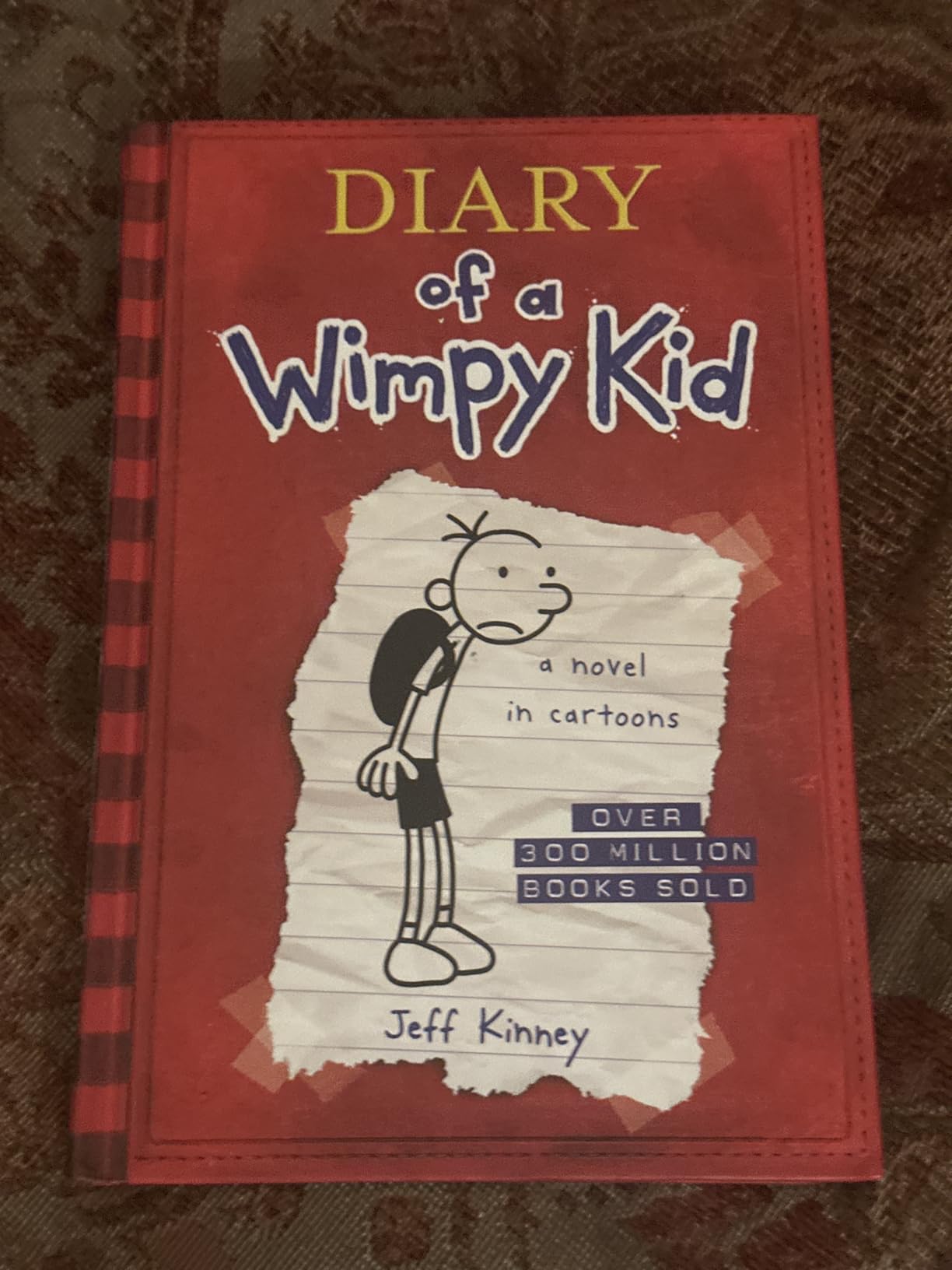 Diary of a Wimpy Kid (Diary of a Wimpy Kid #1): The hilarious first book in the #1 international bestselling series about surviving middle school customer photo 2