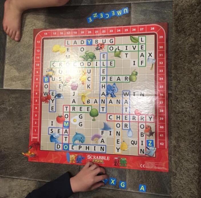 Hasbro Gaming Scrabble Junior Board Game | 2-4 Players | Family Educational Word Games for Kids | Back to School Gifts for Classroom | Ages 5+ customer photo 2