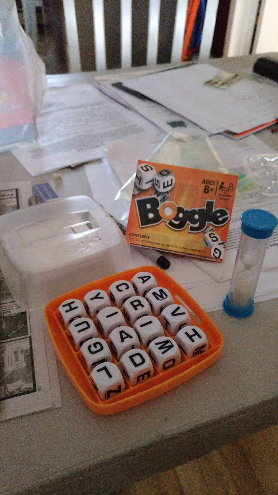 Hasbro Gaming Boggle Classic Game | Word Search Games | Ages 8+ | 1 or More Players | Portable Travel Size | Fun Family Dice Games for Adults and Kids customer photo 1