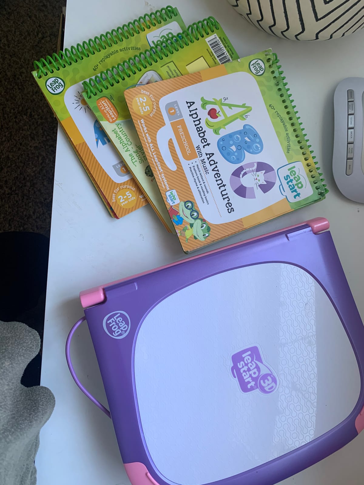 LeapFrog LeapStart 3D Interactive Learning System, Green customer photo 1