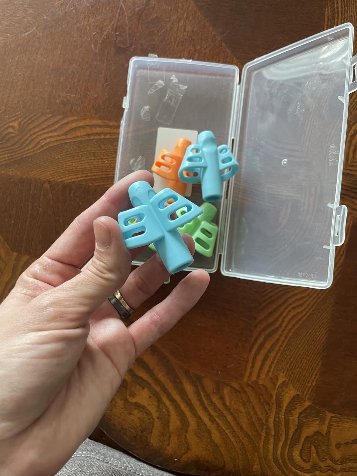 JuneLsy Pencil Grips for Kids Handwriting Pencil gripper Pencil Holder Posture Correction Training Writing AIDS for preschooler Kids toddler Children Special Needs (3 PCS) customer photo 1