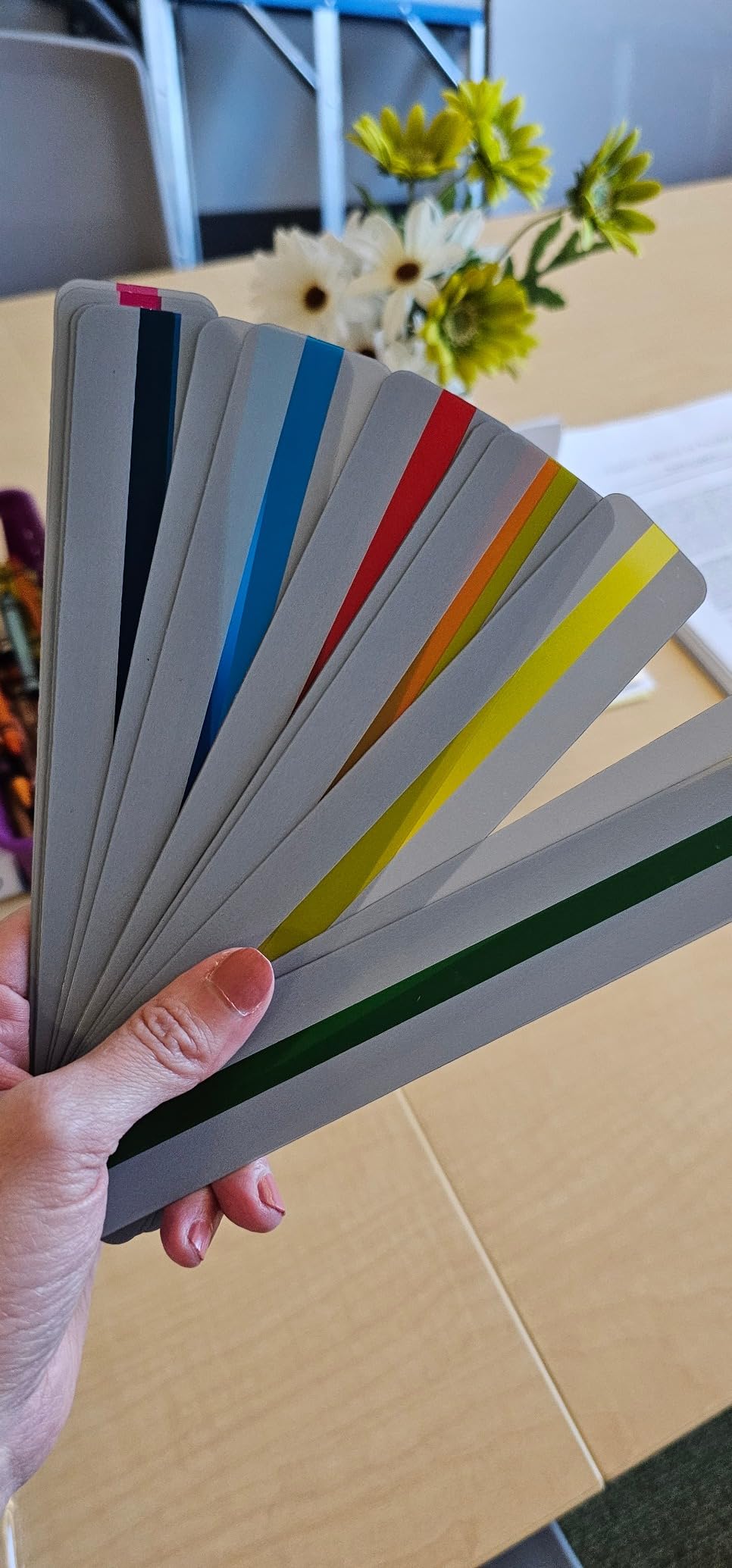 Zonon 6 Pcs Guided Reading Strips Colored Highlight Strip for Dyslexia - Overlays Reading Bookmark, Reading Tracker, Dyslexia Reading Tools customer photo 2