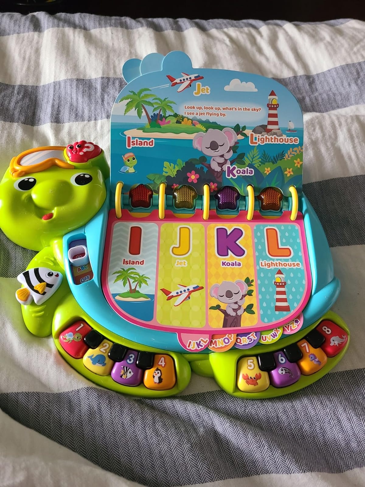 VTech Touch and Teach Sea Turtle Interactive Learning Book, Green customer photo 2