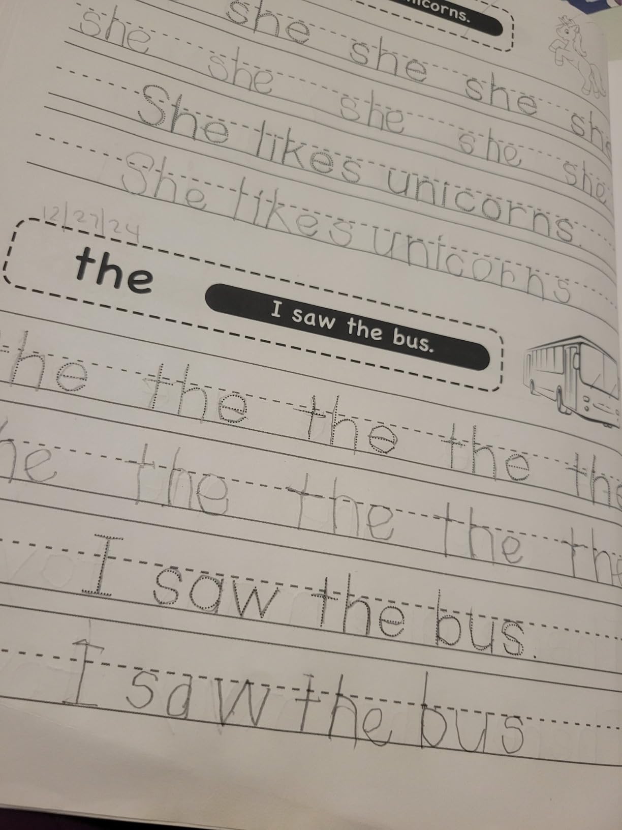 200 Must Know Sight Words Activity Workbook: Learn, Trace & Practice The 200 Most Common High Frequency Words For Kids Learning To Write & Read. | Ages 5-8 customer photo 1