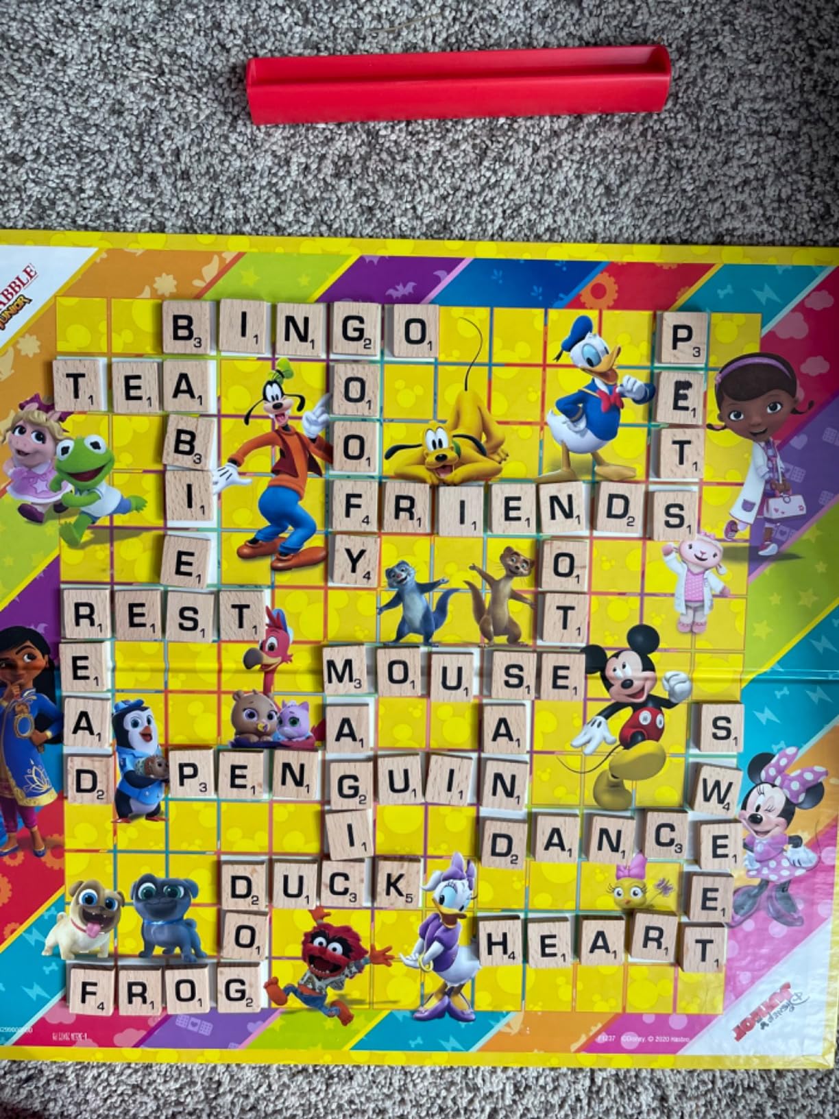 Hasbro Gaming Scrabble Junior: Disney Junior Edition Board Game for Kids | Double-Sided Game Board | Matching Word Game | Back to School Gifts | Ages 5+ (Amazon Exclusive) customer photo 2