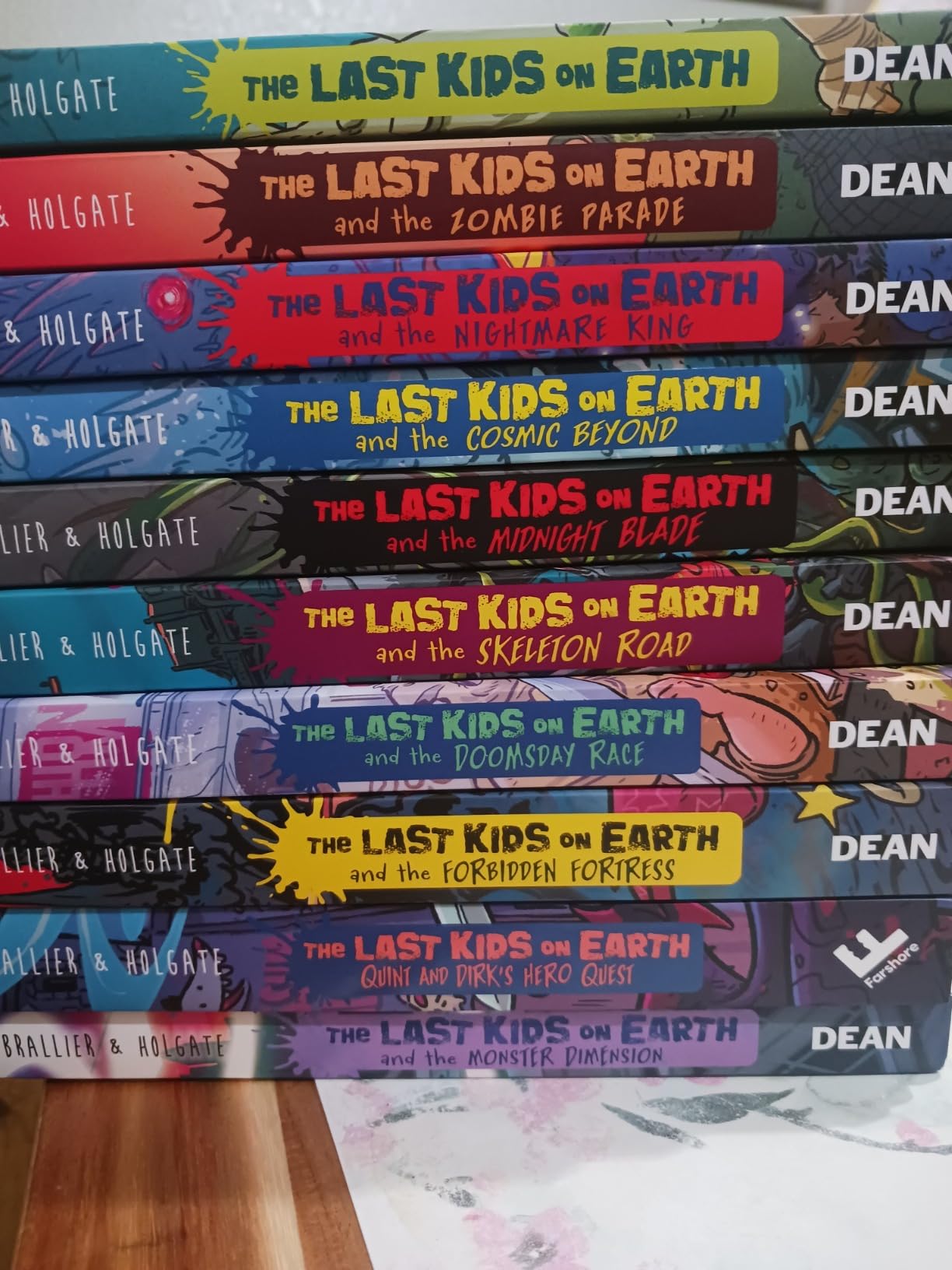 The Last Kids on Earth 10 Books Collection Set customer photo 2
