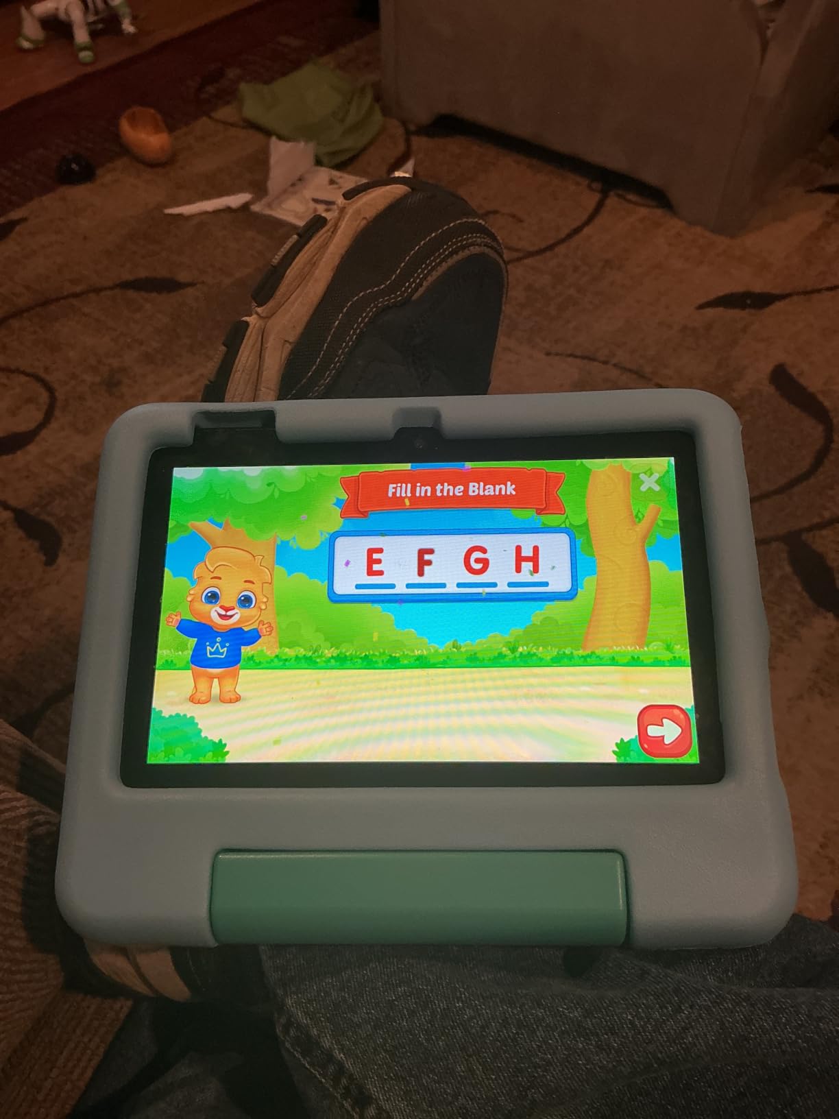 Amazon Fire 7 Kids tablet (newest model) ages 3-7, Purple customer photo 2