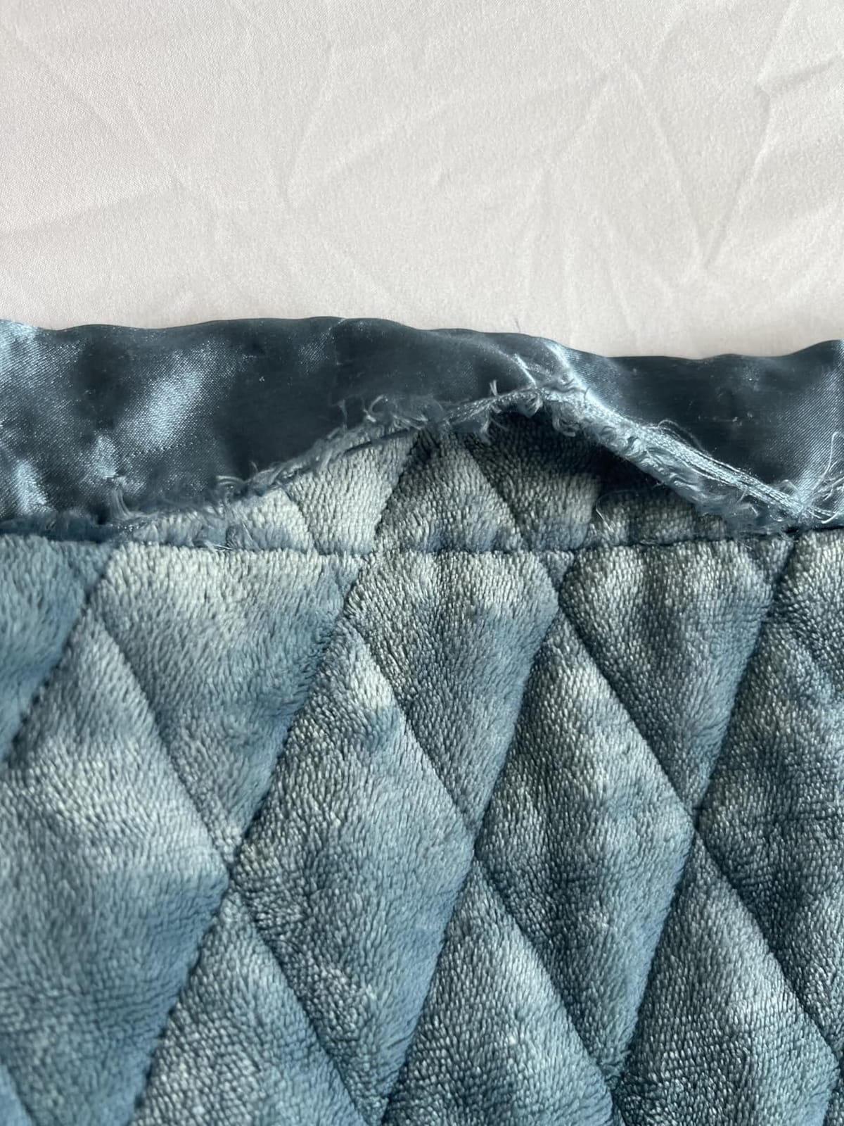 Dreamland Baby 4lb Weighted Blanket for Kids (Ocean Blue) | Premium Breathable Dual Fabrics w/ Minky Cooling Side & Cozy Microfleece on Reverse, Mom-Owned US Business, Washable, 36