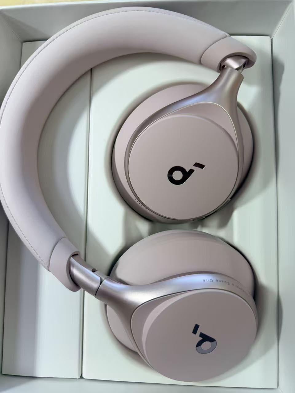 Soundcore Anker Space One ANC Over-Ear Headphones, Voice Reduction customer photo 1