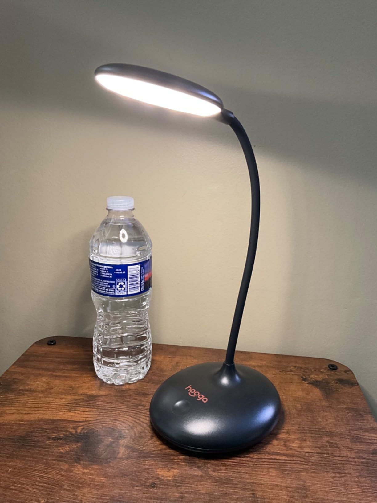 hooga Desk Lamp, Blue Light Blocking, 3 Modes: Amber 1600K, Red, Full-Spectrum 4000K, Dimmable, Rechargeable, Eye Strain Relief, Circadian Friendly customer photo 1