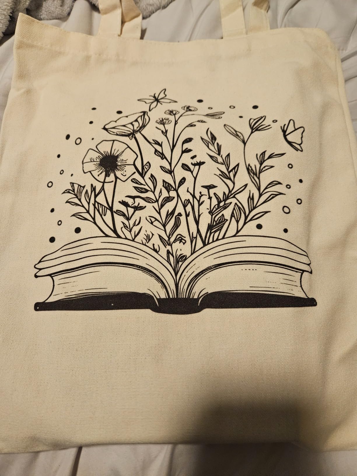 Blind Date with a Book (Fiction) customer photo 1