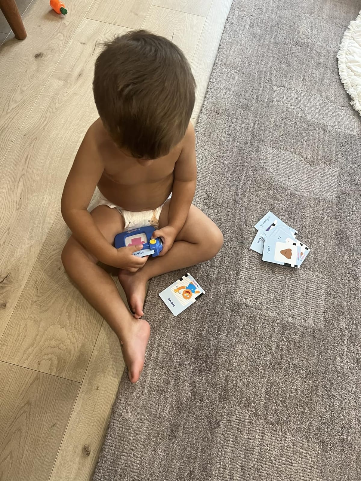 Ms. Rachel First Words Flash Cards, Electronic Card Reader, 100 Words | Electronic Reader With 100 Talking Words, Boosts Early Language & Motor Skills, Toddler Toys For Girls And Boys Ages 1-2+ customer photo 1