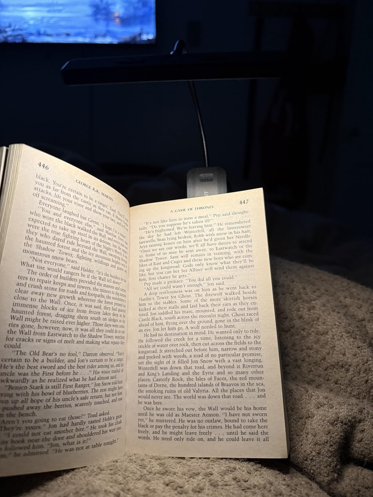 Glocusent 26 LED Rechargeable Book Light for Reading in Bed, Ideal Gifts for Reader | Rechargeable Book Light, Eye Caring 5 Amber Colors Stepless Dimming, Travel Lightweight Clip-on, Book Lovers Men Women Kids customer photo 1