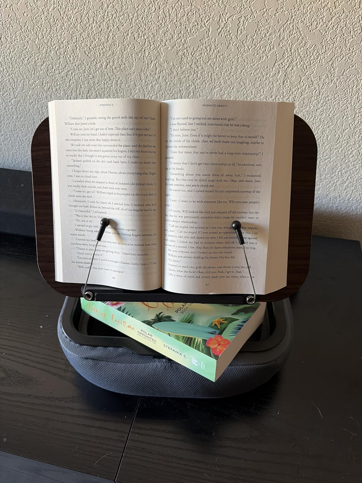 Lap Beanbag Book Stand with Storage, Adjustable Reading Pillow for Bed & Desk, Multi-Angle Book Stand Pillow Holder, Hands-Free Lap Reading Stand for Book, iPad, Tablet customer photo 2