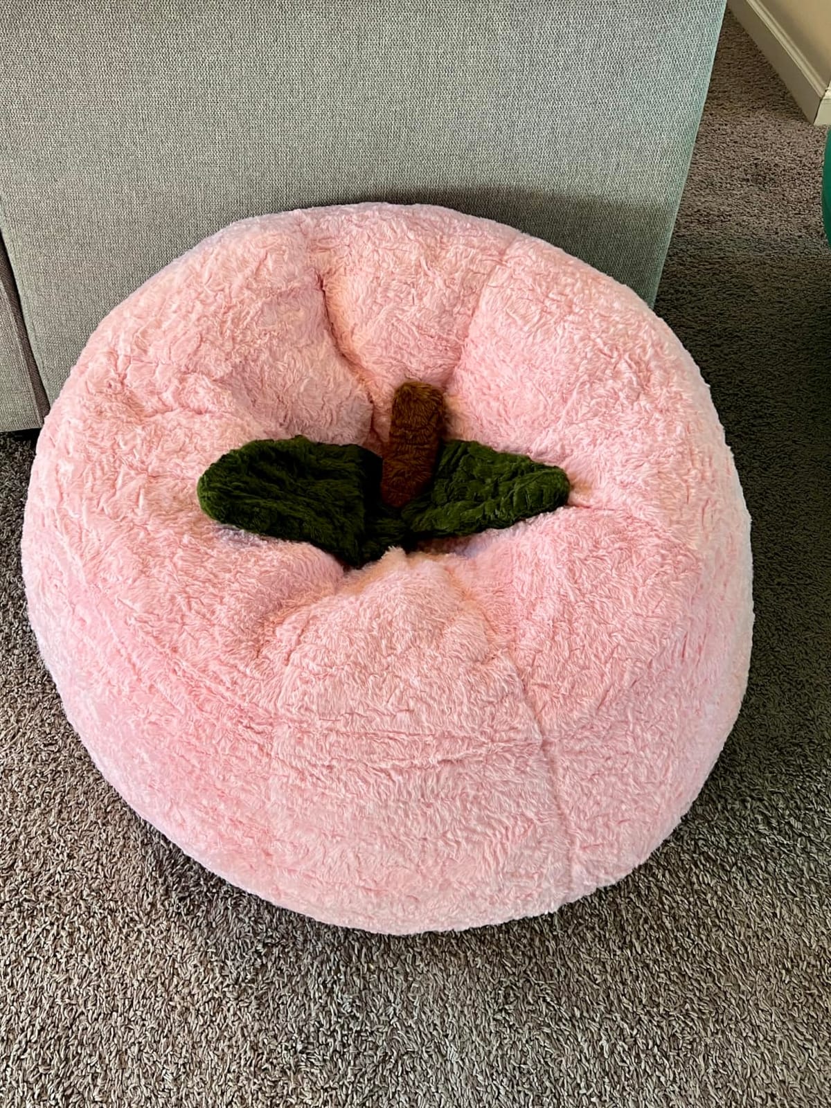 MAXYOYO Kids Bean Bag Chair, Apple-Shaped Toddler Sofa with Fur Fabric | Cute Bean Bag Sofa for Boys and Girls, Plush Floor Chair Seat for Bedroom, Playroom, Reading Corner customer photo 1
