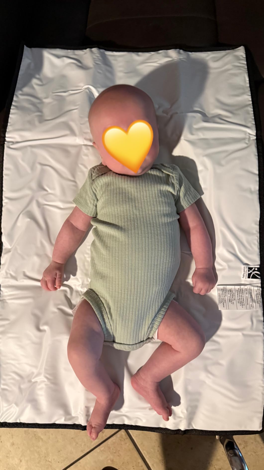 J.L. Childress X-Large Full Body Portable Changing Pad for Babies, Black customer photo 1
