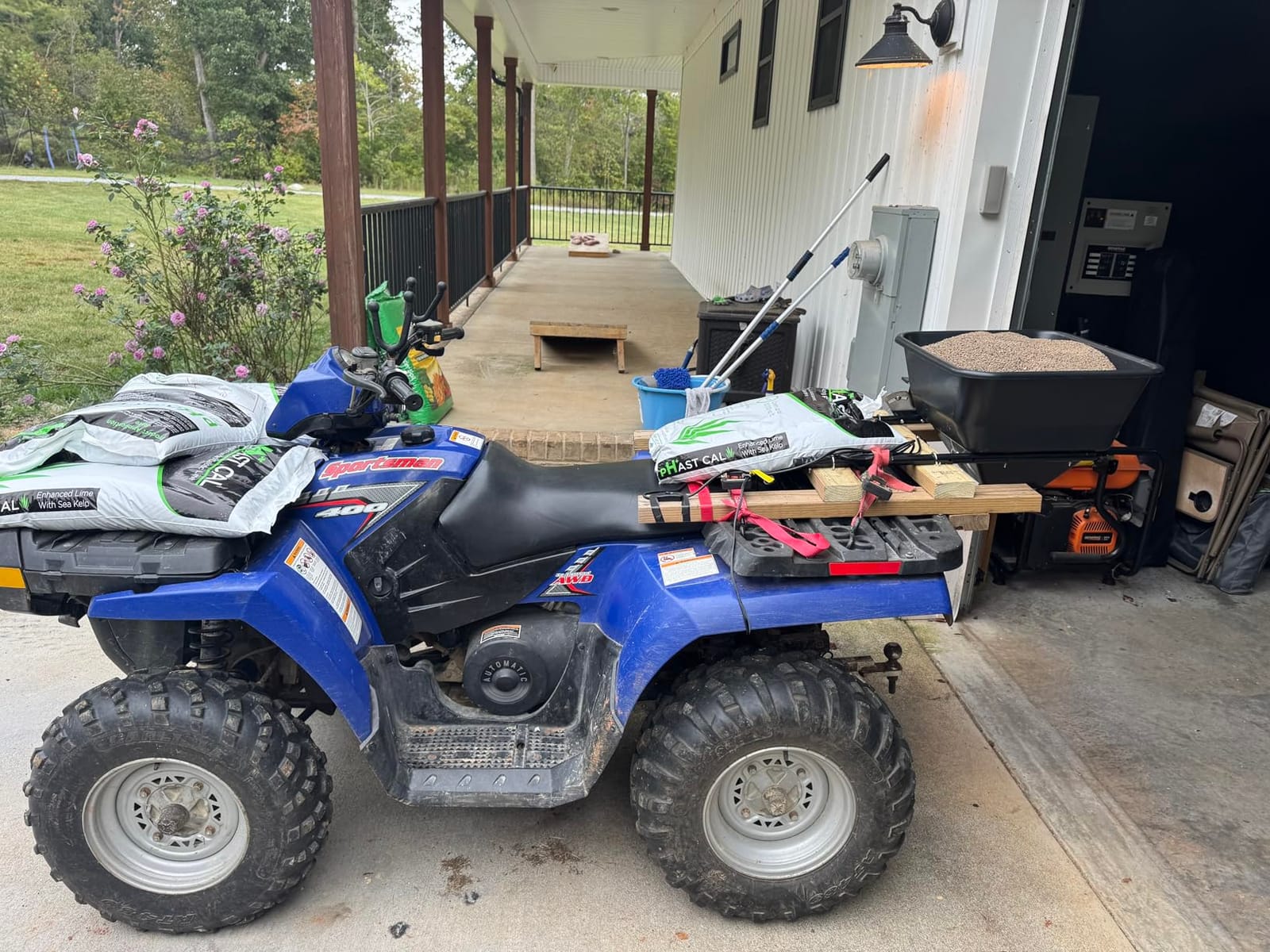 Buyers Products ATVS100 100 lb ATV Rear Rack Mount Broadcast Spreader customer photo 1