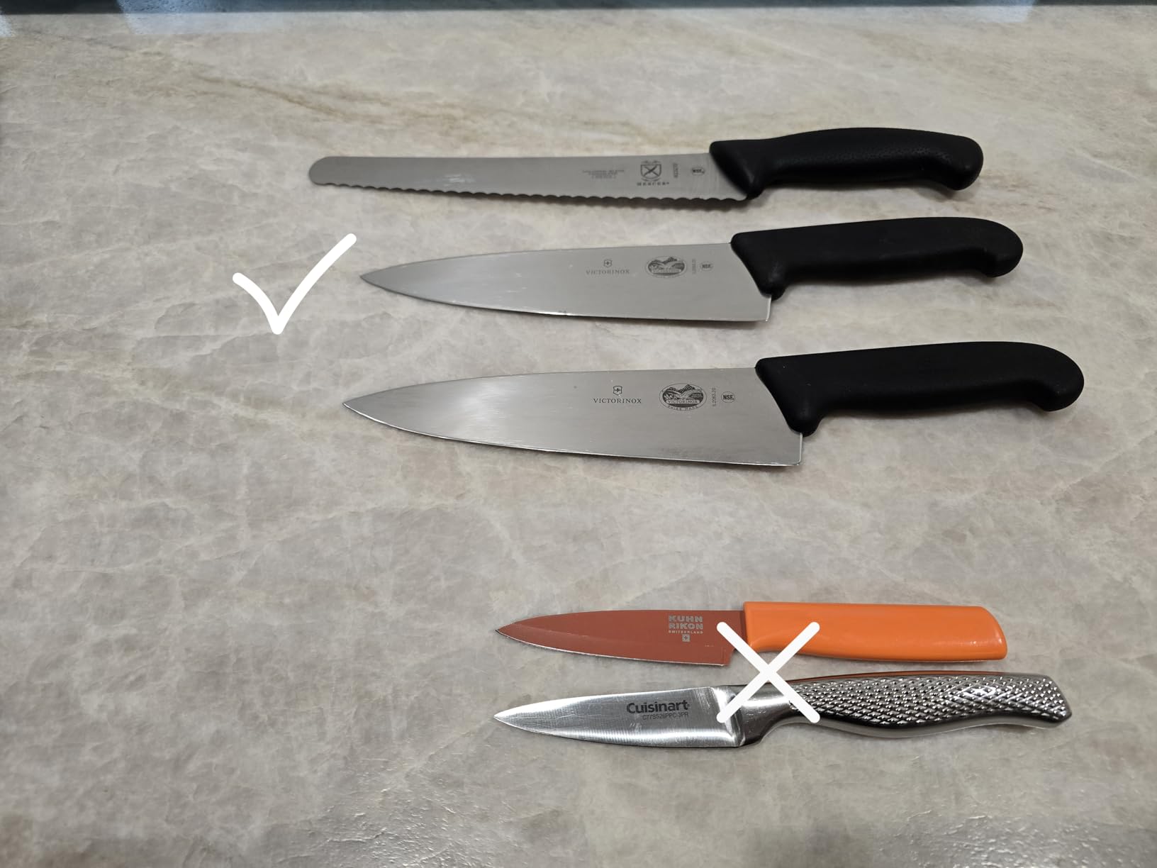 Victorinox Fibrox Pro 8 Inch Chef’s Knife, Dishwasher Safe, Black customer photo 2