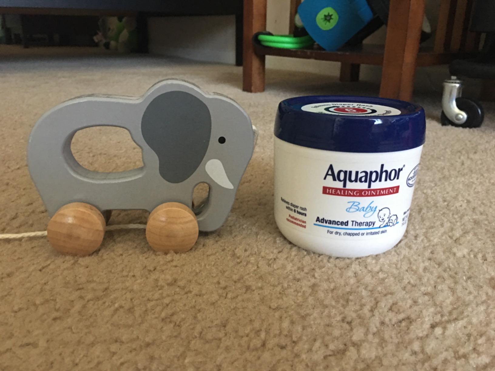 Hape Wooden Elephant Pull-Along Baby Toy| Early Learning Push and Pull Toys for Toddlers Age 1 Years and Up customer photo 1