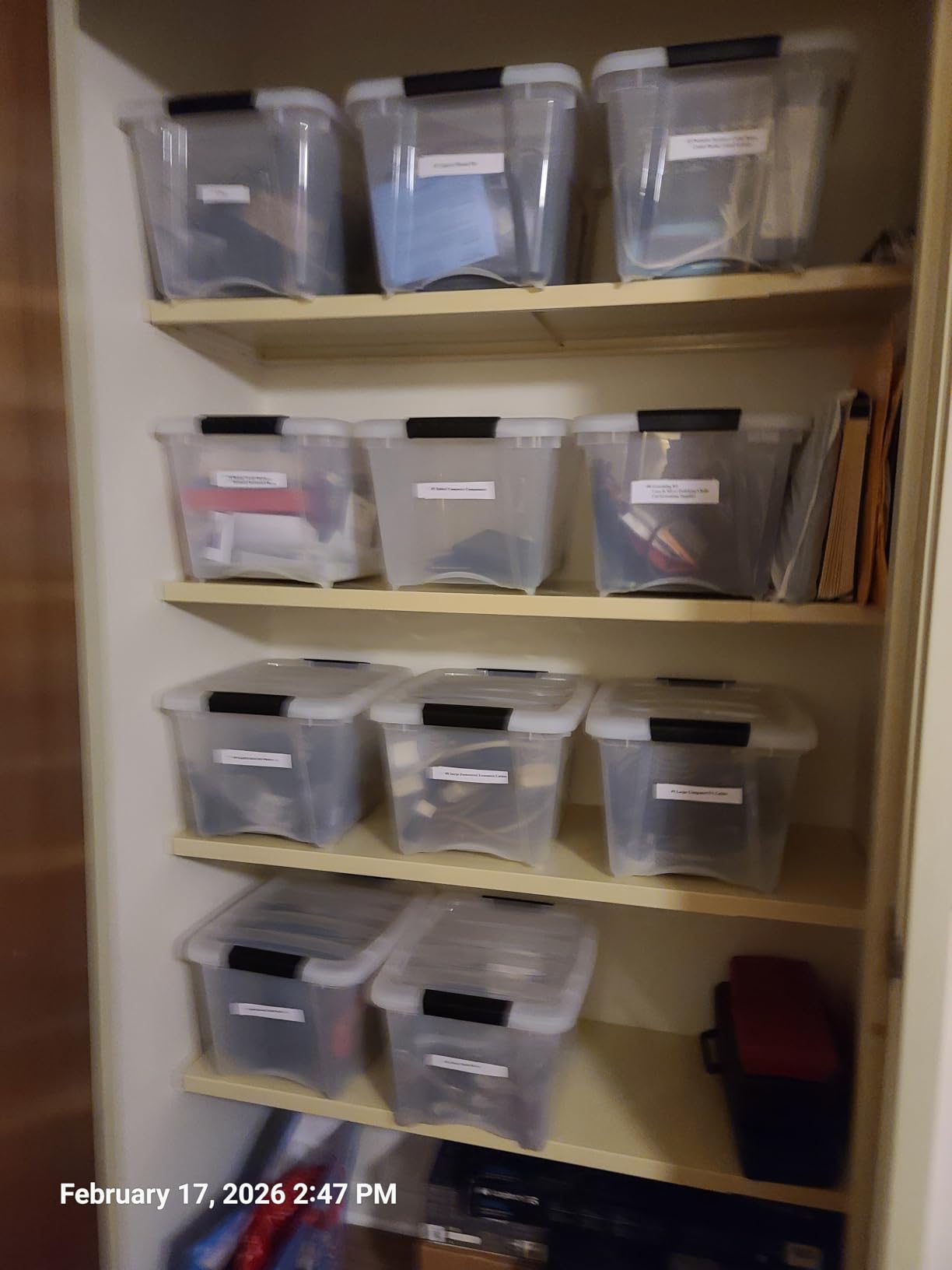 IRIS USA 6-Pack 54 Quart Storage Bins with Lids, Clear customer photo 2