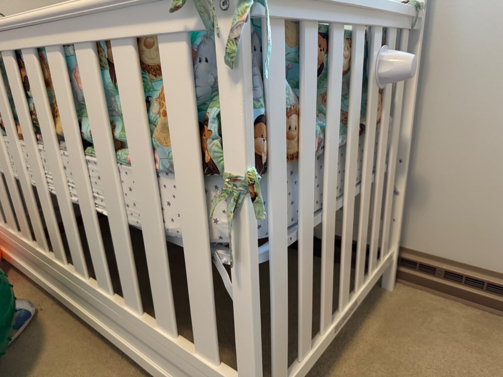 Delta Children Emery 4-in-1 Convertible Baby Crib - Greenguard Gold Certified, White customer photo 1