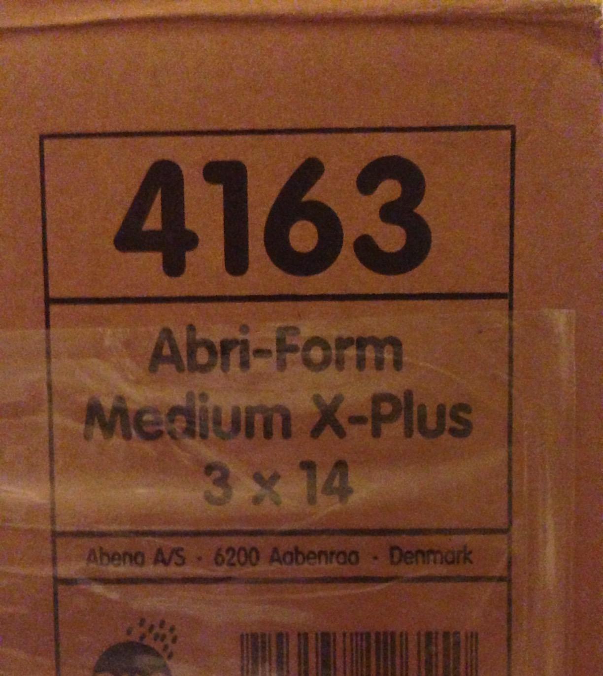 Abena Abri-Form Comfort Plastic-Backed Briefs, Level 4, (Medium To Large Sizes) Large, 12 Count customer photo 2