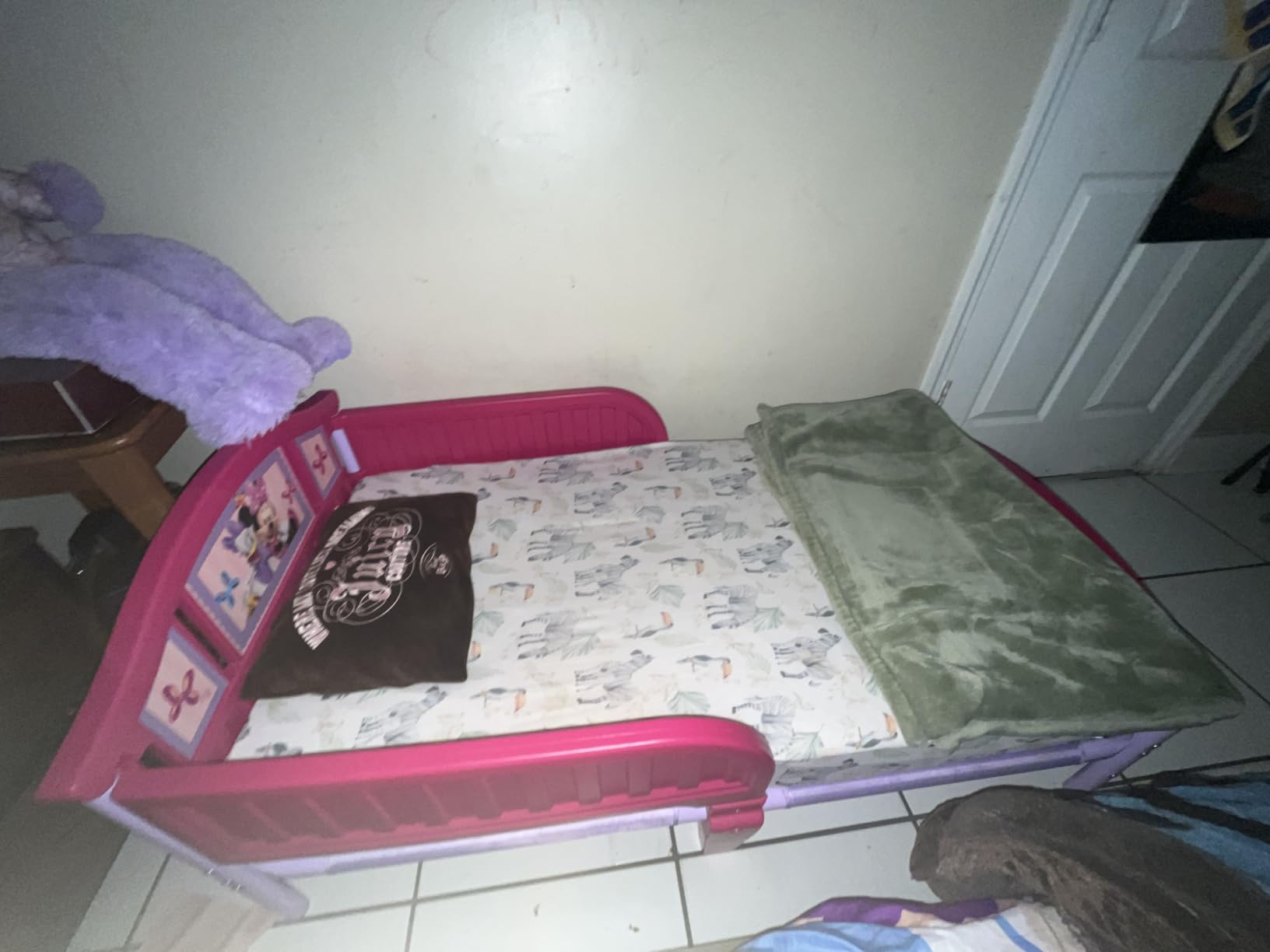Delta Children Plastic Toddler Bed, Disney Minnie Mouse customer photo 2