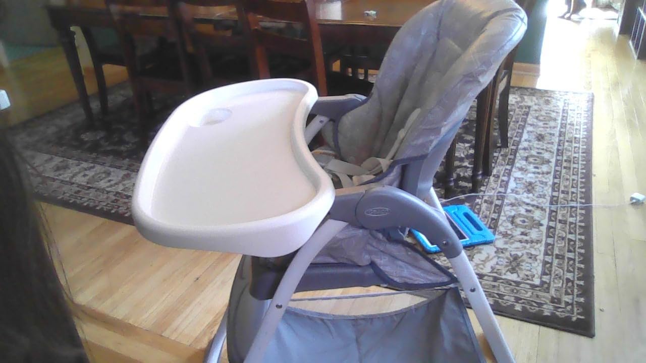 Graco® Slim Snacker High Chair, Ultra Slim, Fast-Folding, Multiple Recline Positions, Comfortable Feeding, Whisk customer photo 1