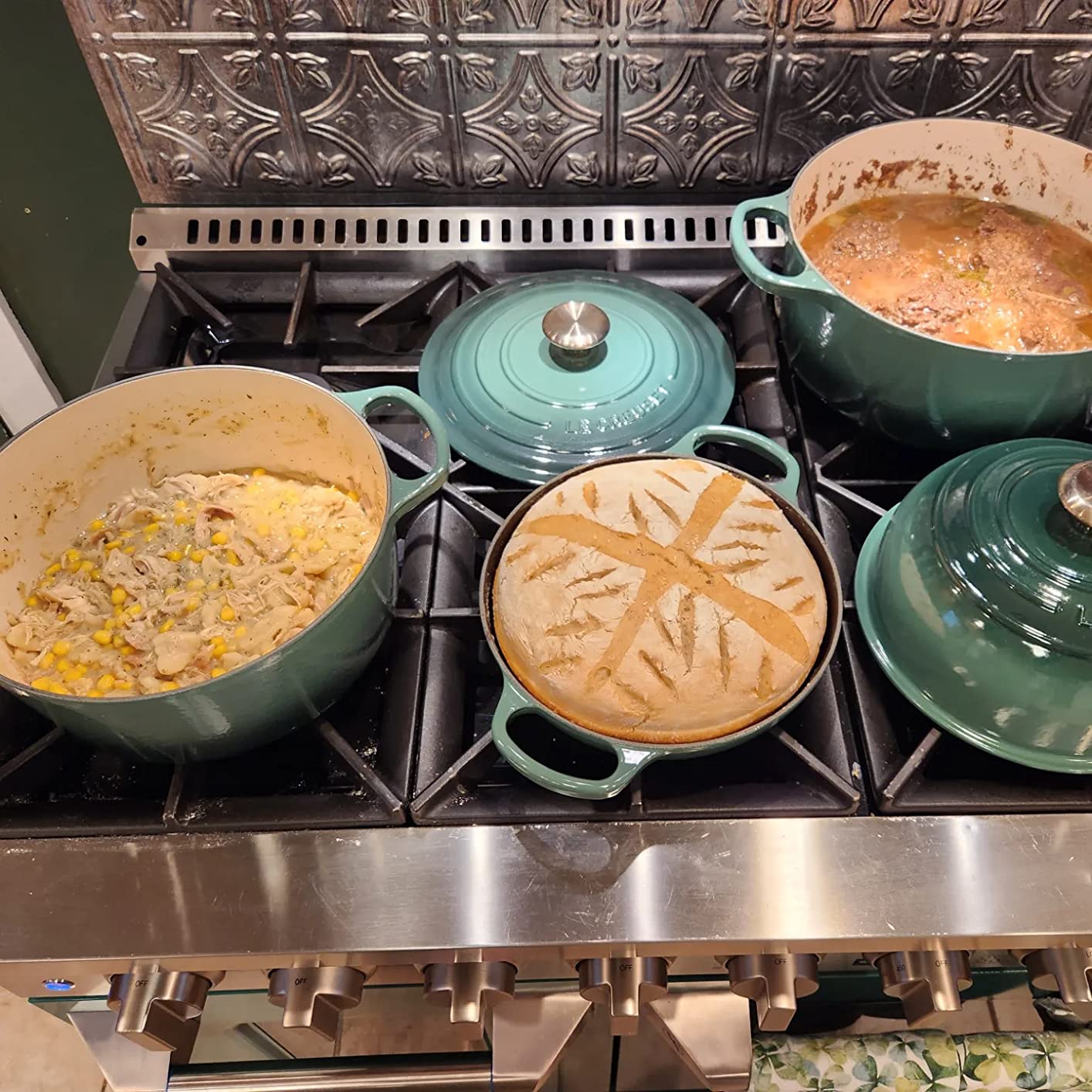 Le Creuset Enameled Cast Iron Round Dutch Oven, 7.25 qt., Cerise customer photo 2