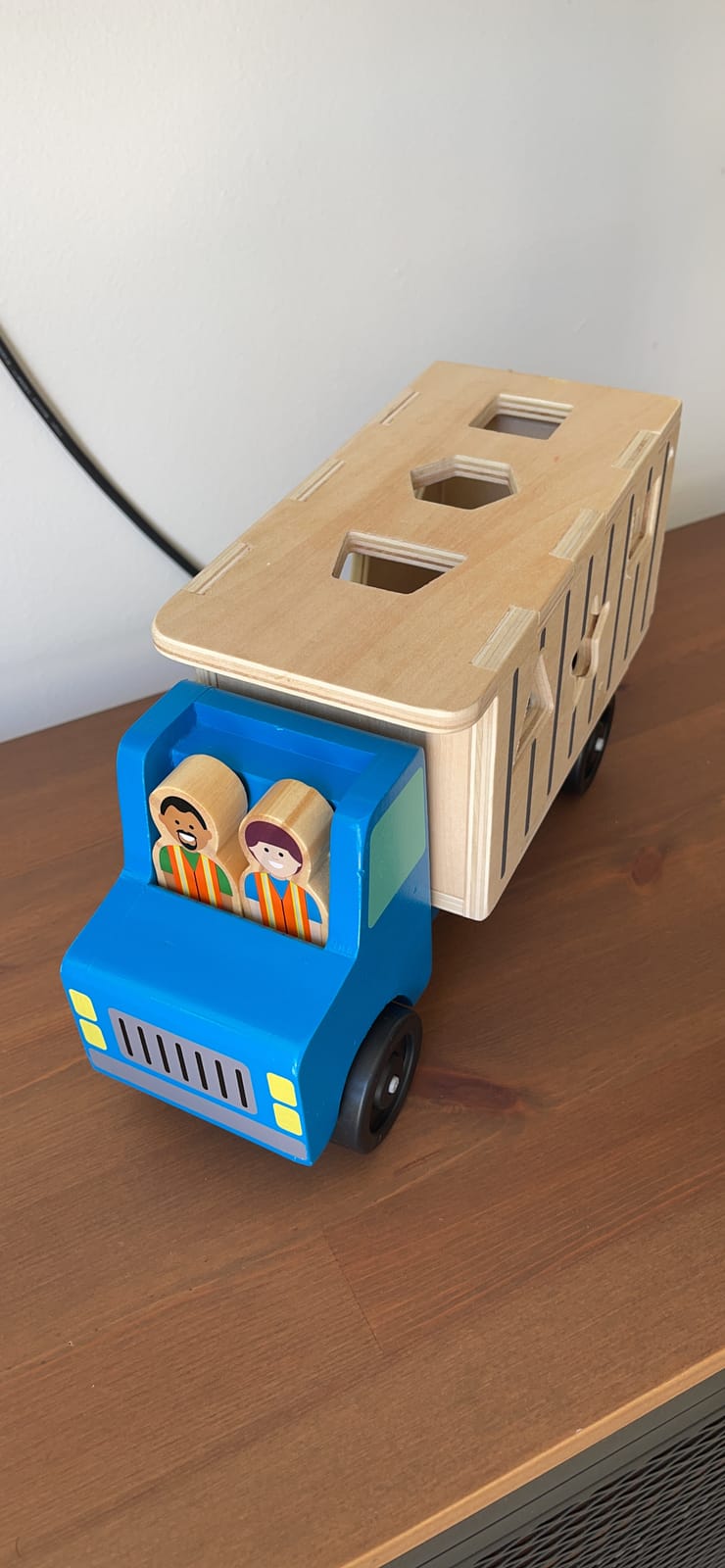 Melissa & Doug Shape-Sorting Dump Truck Wooden Toy with 9 Blocks and 2 Toy Figures - Montessori Toys and Toddler Toys for Preschool Learning Activities customer photo 1