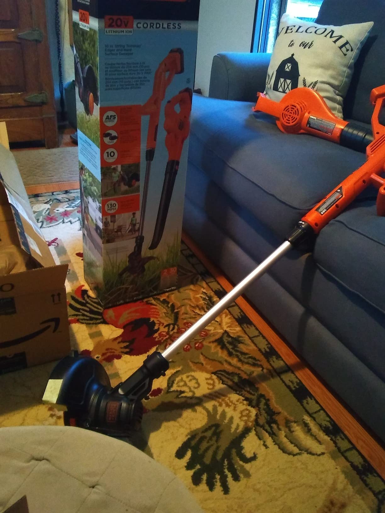 BLACK+DECKER 20V MAX Weed Eater, Edger and Sweeper Combo, Includes 2 Batteries and Charger, Cordless Electric Weed Wacker and 130 Mph Hard Surface Leaf Blower, 10 in. (LCC222) customer photo 2