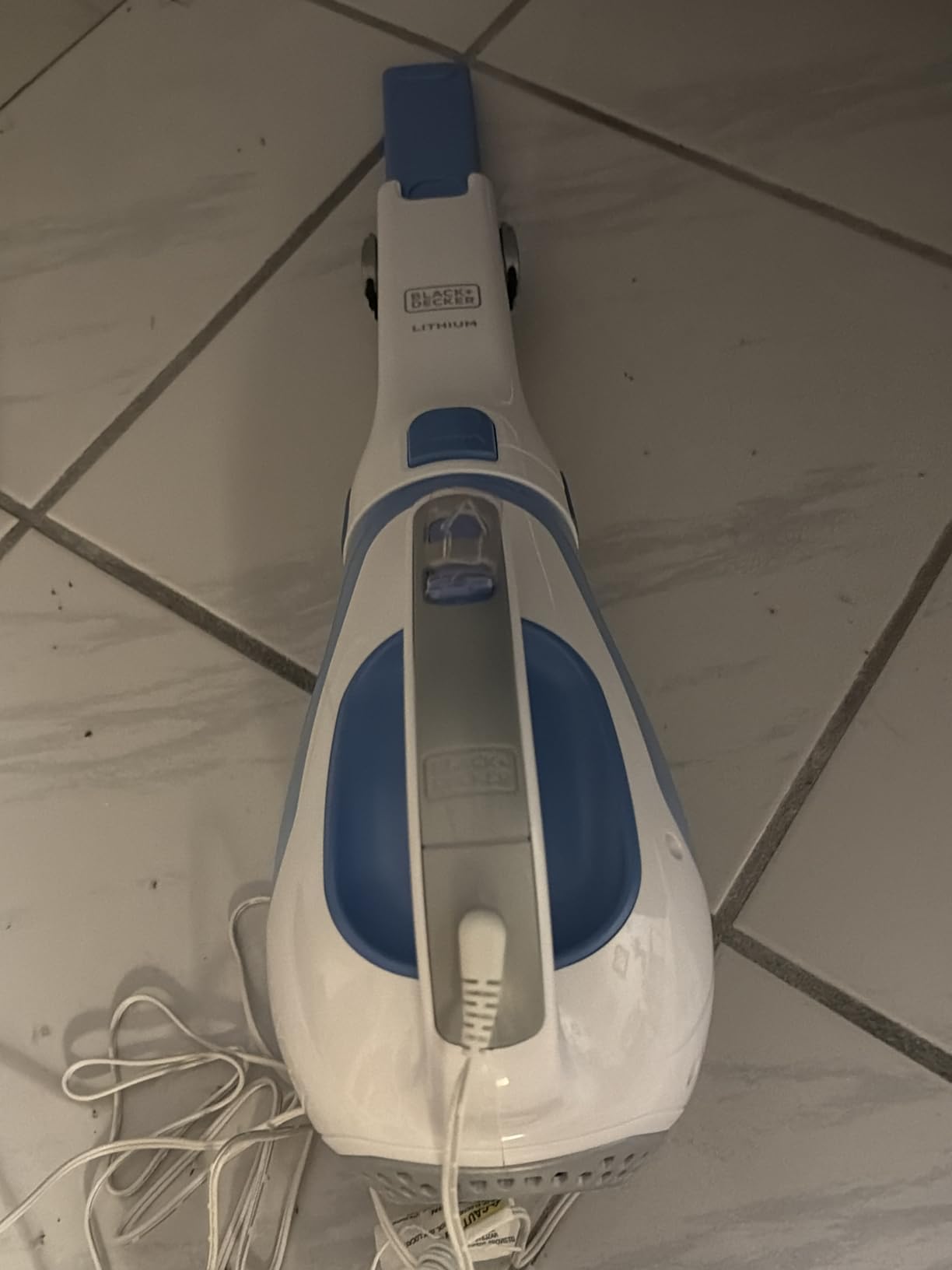 BLACK+DECKER dustbuster Handheld Vacuum, Cordless Car Vacuum Portable 12V, with Rotating and Extendable Nozzle (HHVI320JR02) customer photo 1