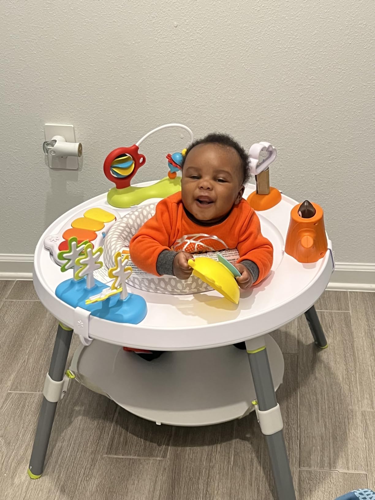 Skip Hop Baby Activity Center: Interactive Play Center with 3-Stage Grow-with-Me Functionality, 4mo+, Explore & More customer photo 2