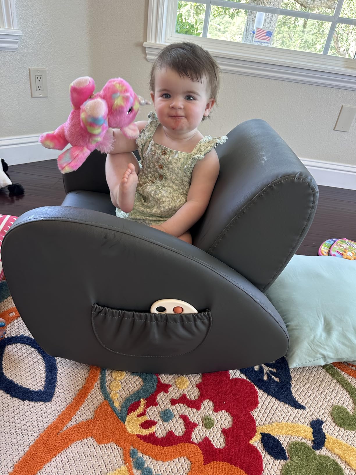 Qaba Kids Sofa Rocking Chair with Side Pocket Toddler Chair Grey customer photo 1