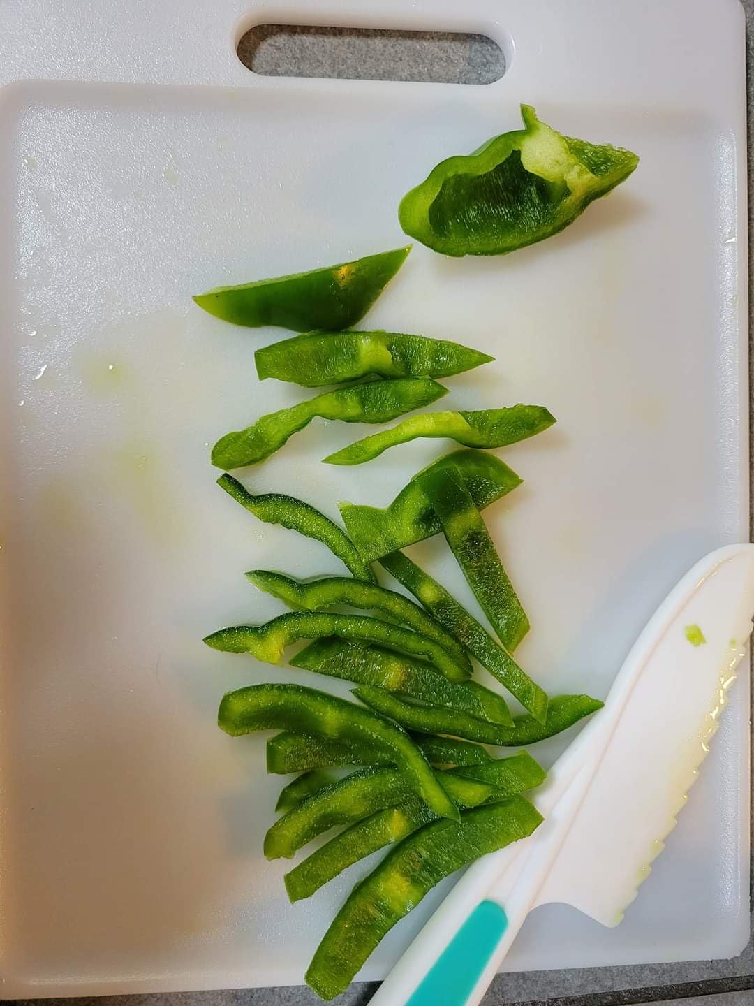 Tovla Jr. Kid Safe Knife Set for Real Cooking | Toddler Knives | Ages 4-12 customer photo 1