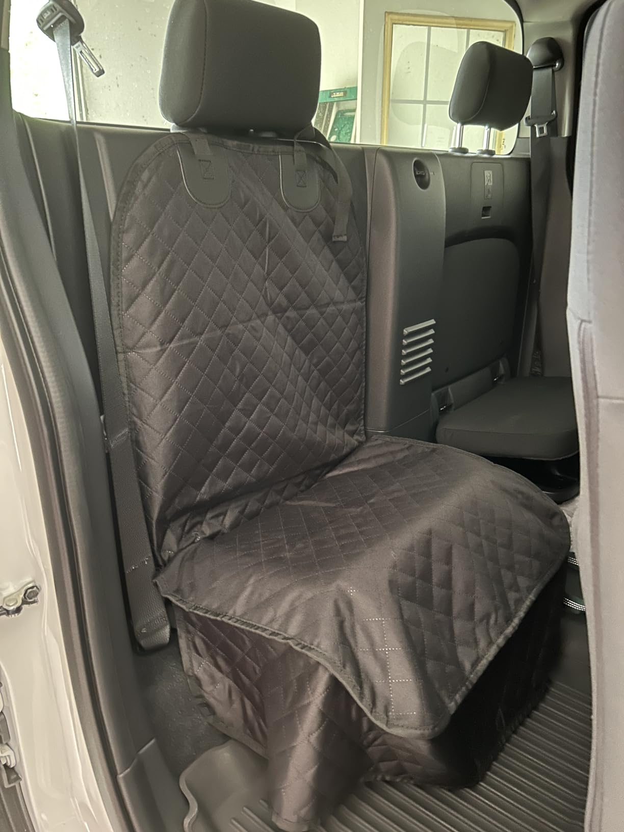 HONEST OUTFITTERS Dog Car Seat Cover, Pet Front Cover for Cars, Trucks, and Suv's - Waterproof & Nonslip Dog Seat Cover,(Front Seat) customer photo 2