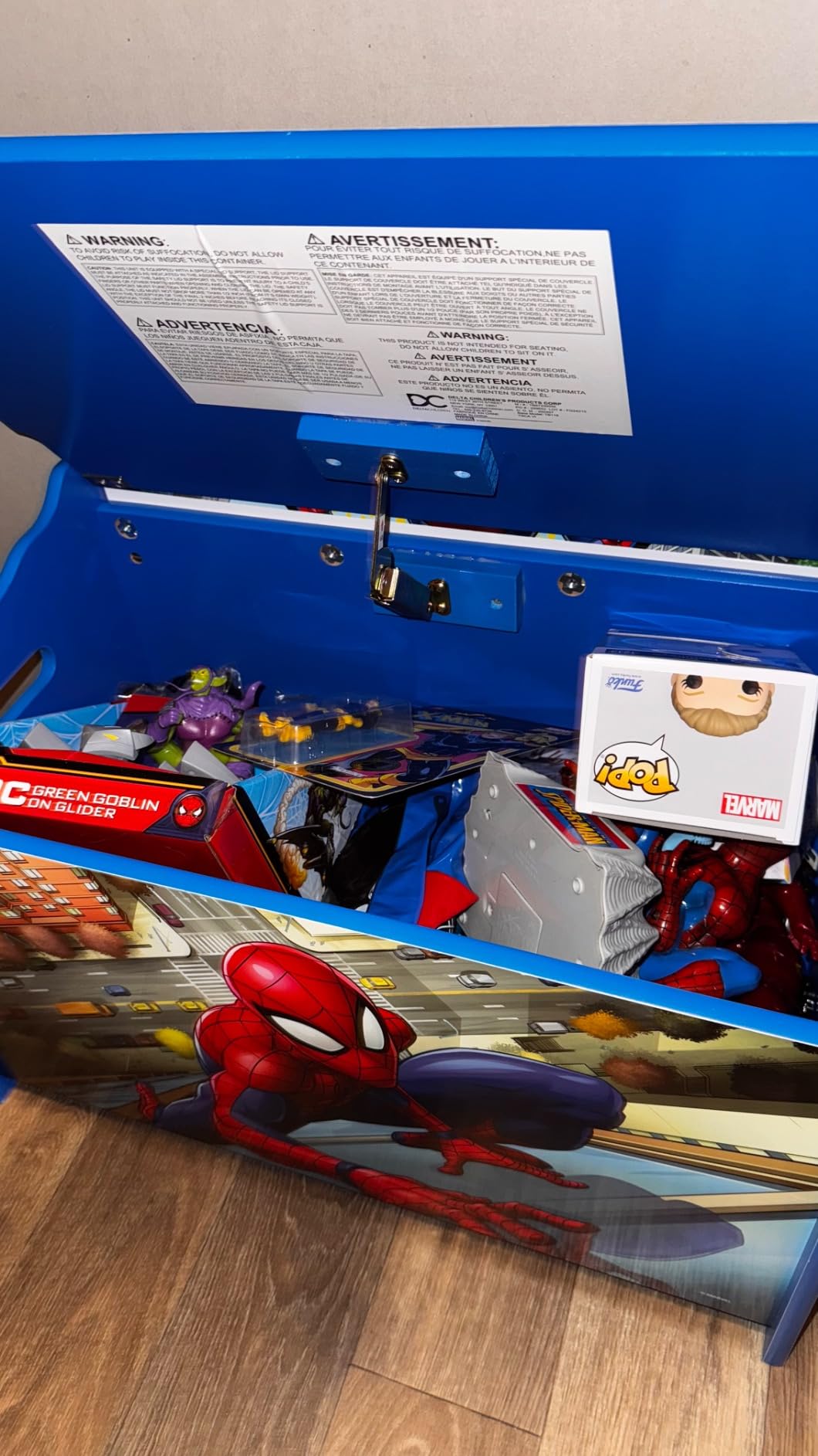 Delta Children Deluxe Toy Box, Disney/Pixar Cars customer photo 1