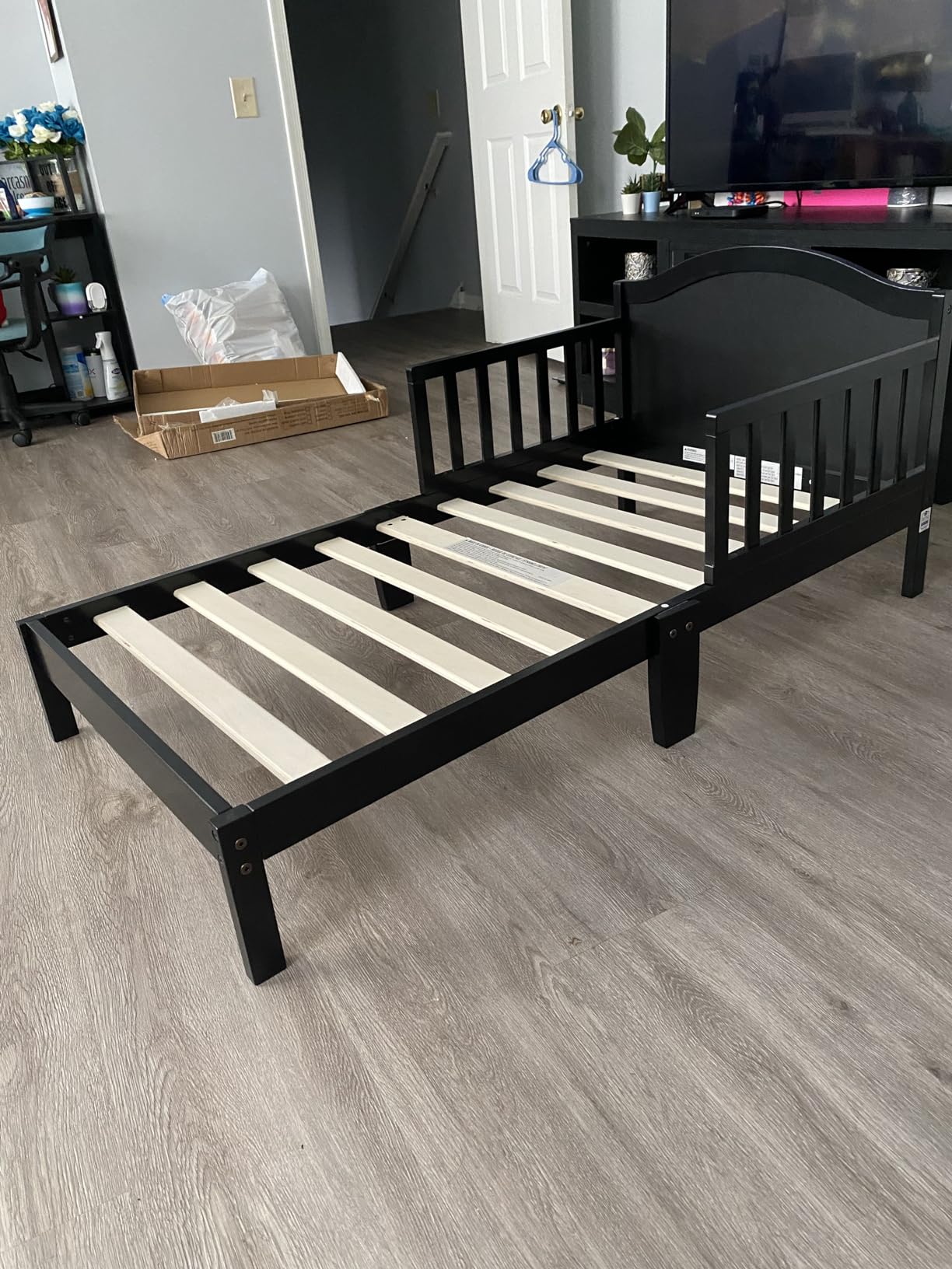 Dream On Me Sydney Toddler Bed, GREENGUARD Gold, Pinewood, Blush Pink customer photo 1